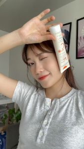 Kem Chống Nắng Hữu Cơ Thế Hệ Mới - Chống UV Phổ Rộng Và Ngăn Ngừa Lão Hóa Dành Cho Da Khô Nhạy Cảm Embryolisse SPF 50 PA ++++ 100ml