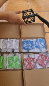 PEDAL SEALED Aluminum alloy ultralight bicycle mountain bike flat pedal (1 Pair)
