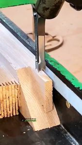 Dudukan Mesin Bor Tangan & Adaptor: Peralatan Tukang Kayu Profesional