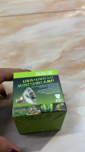ไฟสัตว์เลื้อยคลาน หลอดรวม UVA+UVB3.0 25W หลอดไฟให้ความร้อน UVA และ UVBหลอดไฟเต่า หลอดไฟเบี๊ยด