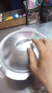 NỒI(TỘ)GANG NẶNG KHO CÁ THỊT DÀY DẶN CHỐNG BỂ GIỮ NHIỆT LÂU HƠN.