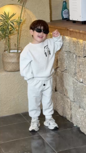 Set bộ nỉ dài tay họa tiết Headphone kèm quần dài cho bé trai size 9kg tới 28kg BERNIE KIDS H0425B55