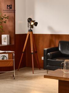 MOYU | Nordic Retro Industrial Style Extendable Floor Lamp