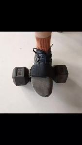 No-Slip Dumbbell Foot Attachments1Pair Adjustable Ankle Straps for Weight LiftingLeg Training &Home Gym Workouts for Men Women