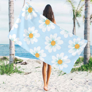 Baby Daisies Beach Towels Ultra Lightweight Quick Drying Super Absorbent Summer Essential Fast-Drying Towel for Beach