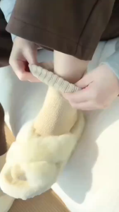Tất Cổ Lông Nữ Giữ Ấm Mềm Mịn Thời Trang Mùa Đông Chống Lạnh Êm Ái Co Giãn Tốt Phong Cách Dễ Thương Cao Cấp