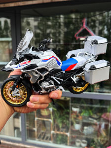 Large Travel Edition Motorcycle Model