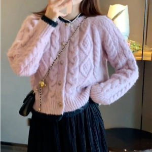 Autumn and Winter 2024 New Arrival Womens Knitted Cardigan Outwear French Gentle Chanel Style Sweater Petite Top