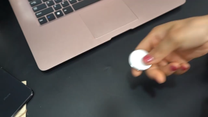 Gps Tracker App Control/With Android or IOS Global positioning/Find My Network Mini GPS Tracker Never Lose Your Essentials/Air-tag Finder Works With lOS gps tracker for kids/car/gps tracker android/air tag android/android gps tracker