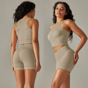 Women Yoga Set Sports Vest Shorts Suit Gym Seamless Shorts Workout Clothes Sportswear Running Fitness Shockproof Top Set