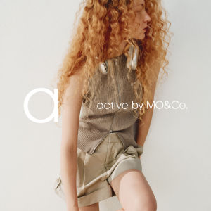 MO&Co. | Active Style Zip-Up Waist Shaping Knitted Cardigan
