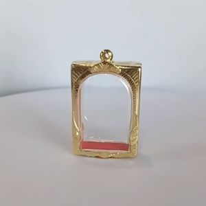 ช้างกระบี่ กรอบพระ เบอร์ไร่ขิง กรอบพระสมเด็จวัดไร่ขิง กรอบทองไมครอน กรอบพระสมเด็จ คลิกที่ลิงค์ดูเพิ่มเติมเกี่ยวกับรายละเอียด