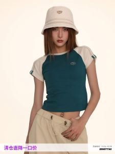 เสื้อยืดคอกลมแขนสั้นผ้าฝ้ายลายปักสไตล์ย้อนยุคอเมริกัน DNT สีบล็อกแขนเสื้อ แฟชั่นฤดูร้อนใหม่สำหรับผู้หญิง