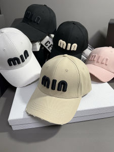 หมวกเบสบอลทรงกลมพิมพ์ลายตัวอักษรแบบนุ่มสำหรับผู้ชายและผู้หญิง หมวกทรงปากเป็ดสไตล์อินส์ที่สวมใส่สบายในฤดูร้อน