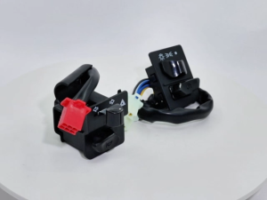 [HIGH QUALITY] Motorcycle Start/Horn switch Handle Switch double signal on/off LC135 left+right YAMAHA Y15ZR Y15 V1