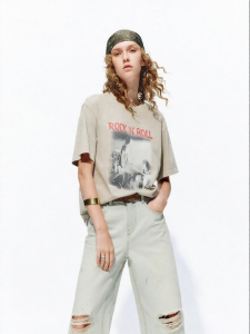 MO&Co. | New Premium Fine Combed Cotton T-Shirt Blotchy White Print