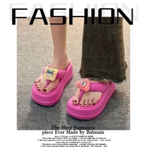 QDshop มาใหม่ รุ่นแนะนำ รองเท้าผู้หญิงสวยๆ มาแล้วจ้าาา รองเท้าที่กำลังมาแรง ในตอนนี้ หูหนีบแฟชั่น เสริมส้น 2 นิ้วแบบปังๆ ดีไซน์สวย มาใหม่พร้อมตัวการ์ตูนติด น้องฟองน้ำ น่ารักม๊าก