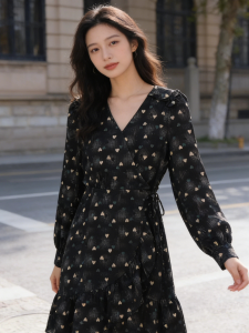 Váy Dài Tay Cổ Chữ V in Hoa Dài Vừa Phải Thời Trang Thu Đông Mới Váy Dài Chữ a Cạp Cao Thường Ngày Cho Nữ