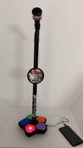 ไมโครโฟนสำหรับเด็ก (พร้อมขาตั้ง) เครื่องดนตรีเพลงคาราโอเกะ ฝึกสมอง ของขว