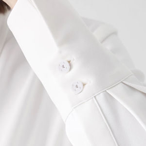 Makery【Ready in Stock】 Removable Shirt Buttons Plastic Button DIY Quick Installation Buttons Black and White 8Pcs/Set