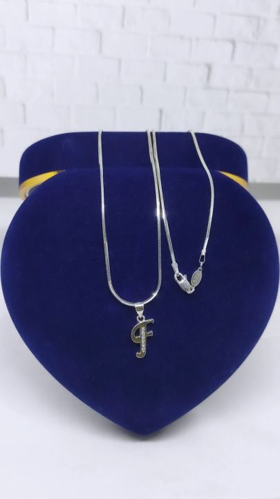 KALUNG%20PERAK%20ASLI%20SILVER%20925%20LAPIS%20EMAS/KALUNG%20KASANDRA%20FLEXY+LIONTIN%20HURUF%20LATIN%20MP%201%20BRS/ASLI%20SILVER/FASHION%20WANITA%20TERBARU%20-%20Image%208