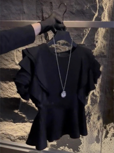 Elegant French Design Black Tunic Tee Short Figure Puff Sleeve Waist Defining Summer 2026