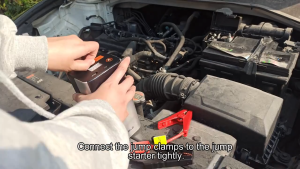 จั๊มแบตรถยนต์ power bank jump start จั๊มสตาร์ทรถยนต์&ปั้มลม ปั้มลมไฟฟ้า จอLED ปั้มลมพกพา เติมลมไฟฟ้า ที่วัดลมยาง ปั๊มลมยาง MAX 20000MD 🇺🇸 แบตซิฟเฟอร์ สำหรับการสตาร์ทแบตเตอรี่รถยนต์และการเติมลมยาง/แสงสว่าง/การชาร์จโทรศัพท์มือถือ 5 in 1 Car Jump Starter P