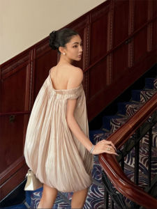 French Style Off-Shoulder Wrinkled Dress Loose and Slimming