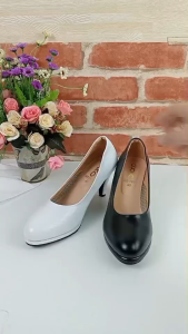 OXXO รองเท้าคัทชู  หญิง เล็กกว่าปกติ1ไซส์ รองเท้าแฟชั่น ส้นสูง รองเท้าหุ้ม ส้นสูง3นิ้ว หนังนิ่ม ใส่สบาย SB008