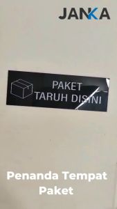 JANKA Akrilik Sign Harap Letakkan Paket Disini Signage Board Acrylic UV Print Mohon Letakkan Paket Disini Petunjuk Tanda Paket Taruh Disini Tanda Kurir Paket