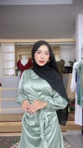 Dyra Dress Gaun Satin Briedsmaid fitbody bodycon slim-fitting DRS A038 Terbaru 2025