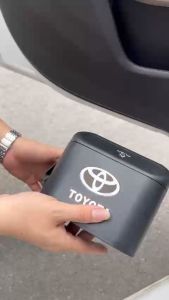 Thùng rác mini có nắp đậy đầy full logo các hãng dùng tiện lợi trên xe ô tô