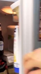 2.5L Refrigerator Cold Water Kettle Plastic Cold High Temperature Summer Drink Cooling Bucket with Lid Refrigerator Cold Water Kettle