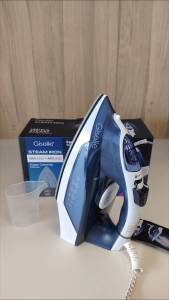 [SIRIM Certified] Giselle Steam Iron  | Anti-Drip | Anti-Calc | Self-Cleaning | Ceramic Plate - KEA0446-M1-LB