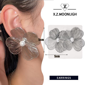 【X.Z.MOONLIGH】Light Luxury 925 Silver Needle Exaggerated Fashion French Hollow Metal Personalized Flower Earrings