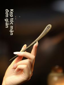 Bàn Cờ Tóc Bằng Gỗ Hồng Đào Phong Cách Trung Hoa Cổ Điển Phụ Kiện Tóc Nữ Cao Cấp Cho Trang Phục Thường Ngày Và Trang Điểm Đầu