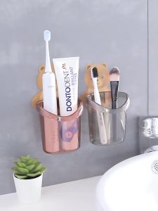 Ly đựng bàn chải đánh răng tiện dụng dán tường trong nhà tắm