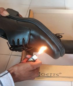 sepatu fantovel kulit tali kantor formal hitam/sepatu kulit pria