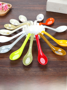30 PCs Commercial Melamine Spoon Long Handle Spoon Plastic Color with Hook Spoon Imitation Porcelain Ramen Spicy Hot Soup Spoon Spoon Spoon