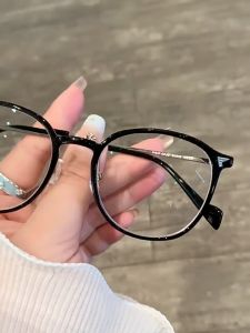 Kacamata Photocromic anti radiasi lingkaran klasik yang cocok untuk wanita memakai kacamata komputer