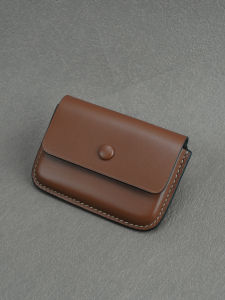 กระเป๋าใส่บัตรหนังแท้ลายหนังวัวชั้นบนทำมือ กระเป๋าใส่ธนบัตรแบบพกพาขนาดเล็ก กระเป๋าใส่ธนบัตรแบบยูโรสไตล์สากลสำหรับผู้ชายและผู้หญิง