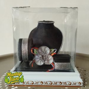 1 set Manekin Perhiasan+ Box Hantaran Seserahan Nikah Tutup Mika