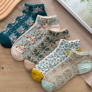 Tất Ngắn Cổ Điển Bằng Cotton Nguyên Chất Dành Cho Nữ Tất Ngắn Cổ Điển Mùa Thu Đông Tất Thuyền Thấp Phong Cách Nhật Bản Ngọt Ngào Cho Học Sinh Tất Ngắn Thấm Hút Mồ Hôi