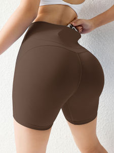 True Seamless Short Three-Quarter Length No-Underwear Yoga Pants Womens Back Pocket Breathable Moisture Wicking Cycling Shorts