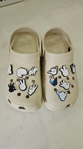 Charm jibbitz sticker 2D gắn dép cross mẫu C66