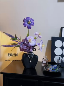 Designer purple artificial flowers artificial flower art flower arrangement living room dining table entrance light luxury romantic home decoration wedding bouquet