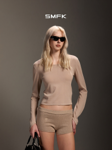 SMFK | Fitted Base Layer Top Round Neck Pullover