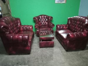 Satu set Sofa jaguar 221 plus meja dan 5 bantal imut gratis ongkir bandung