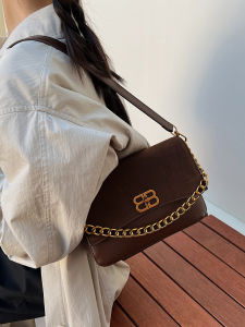 Vintage Matte Leather Chain Underarm Bag Fashionable Versatile Commute Crossbody Small Square Bag European Style Polyester Lining