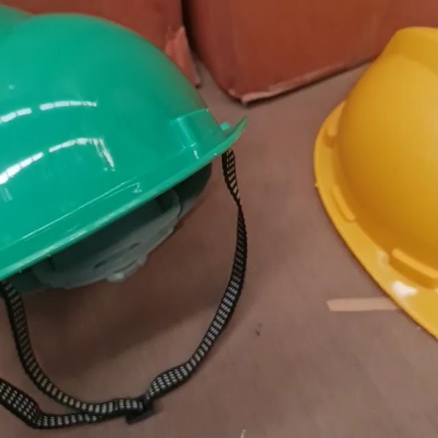 Helm proyek safety merek harmit